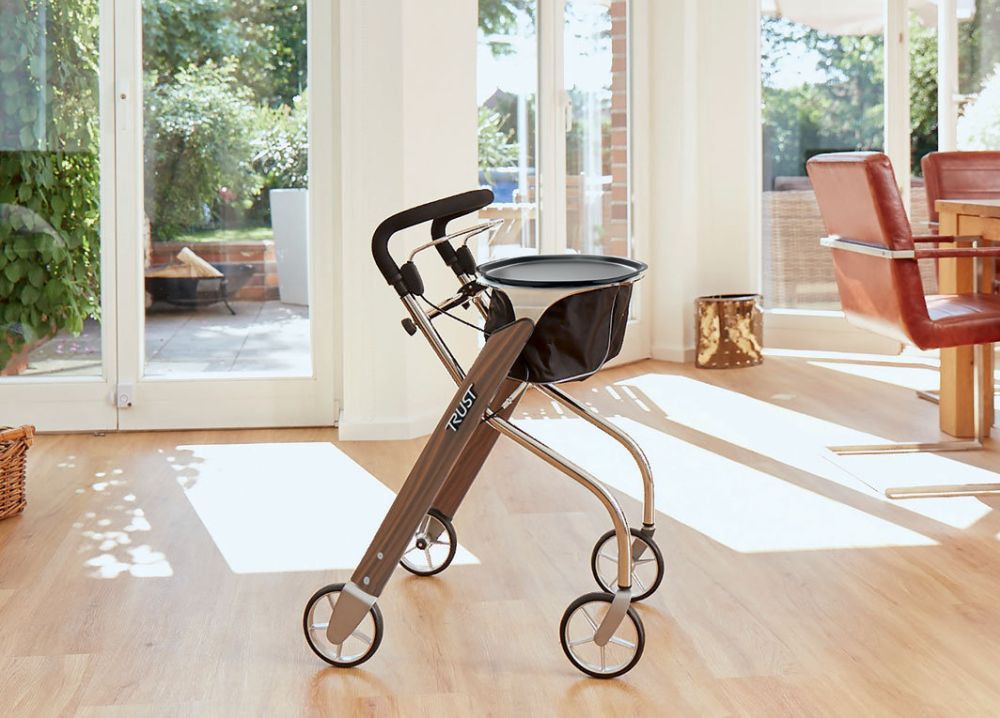 TRUST Indoor-Rollator Let's Dream Holzoptik inkl. Stoffkorb